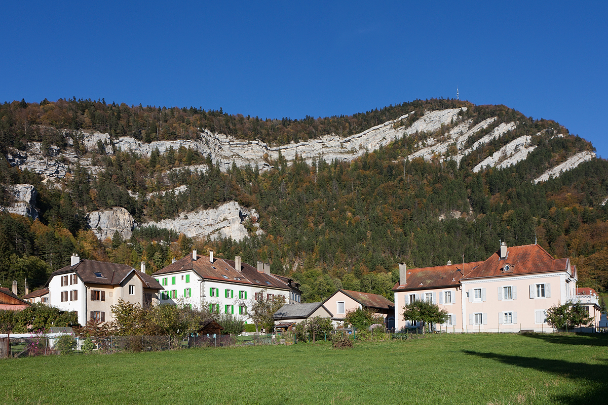 Le village de Noiraigue.