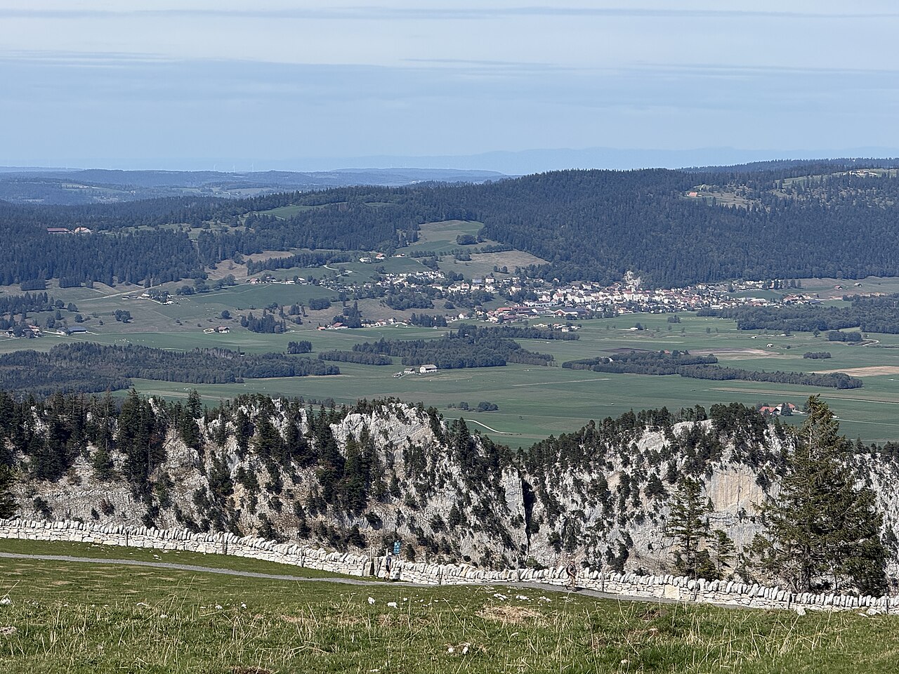 Autre point de vue sur Les Ponts-de-Martel.