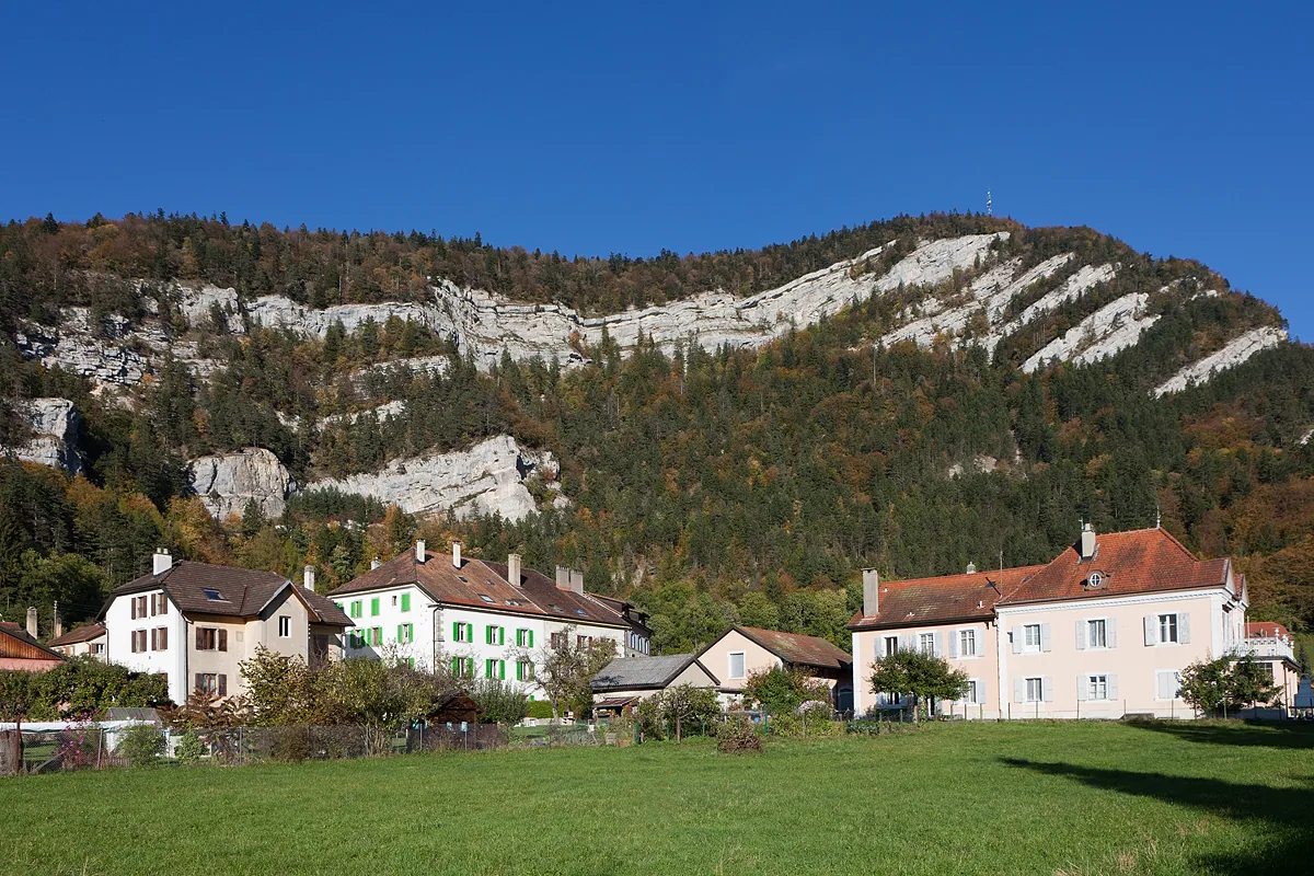 Le village de Noiraigue.